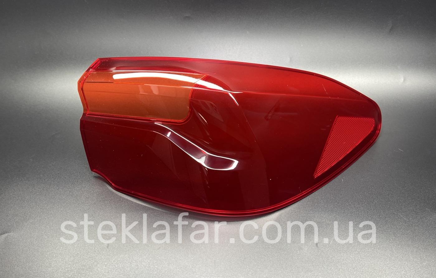 Стекло заднего фонаря BMW X2 F39 (2021-2023) внешний