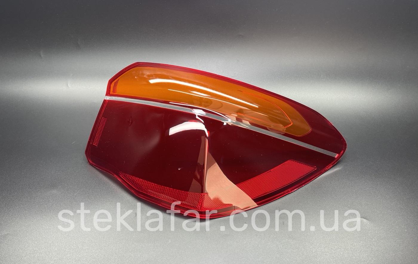 Стекло заднего фонаря BMW X1 F48 F49 (2015-2019) внешний
