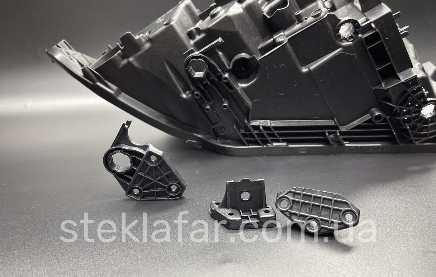 Комплект креплений на корпус фары BMW G30/G31/G38 (2020-2023)