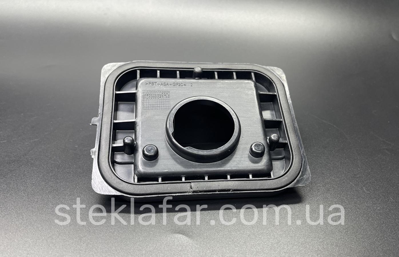 Крышка корпуса фары Audi Q5 (2013-2017) внутренняя