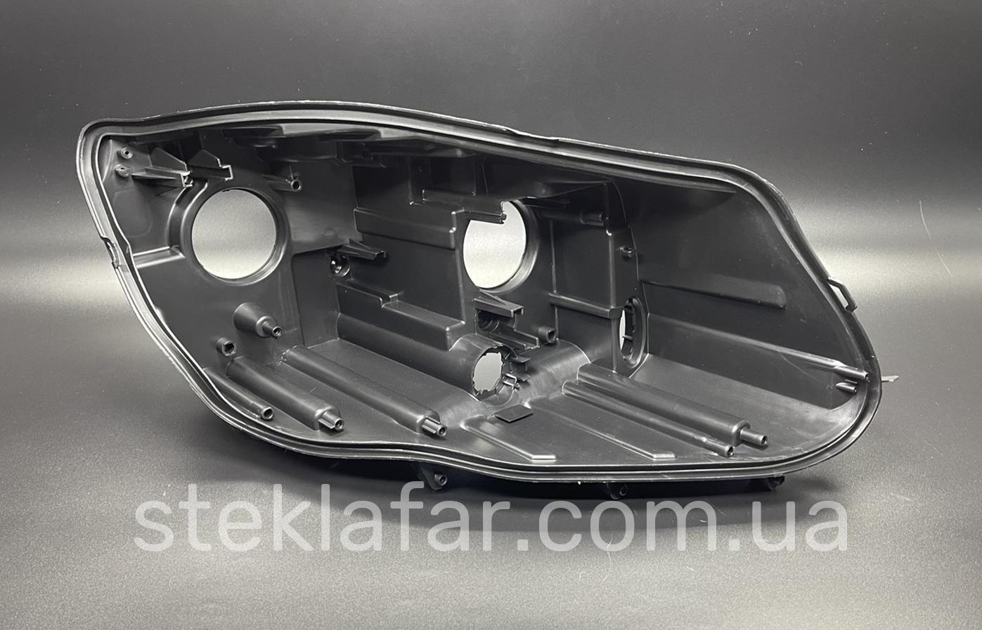 Корпус фары Volkswagen Touran (2010-2015)