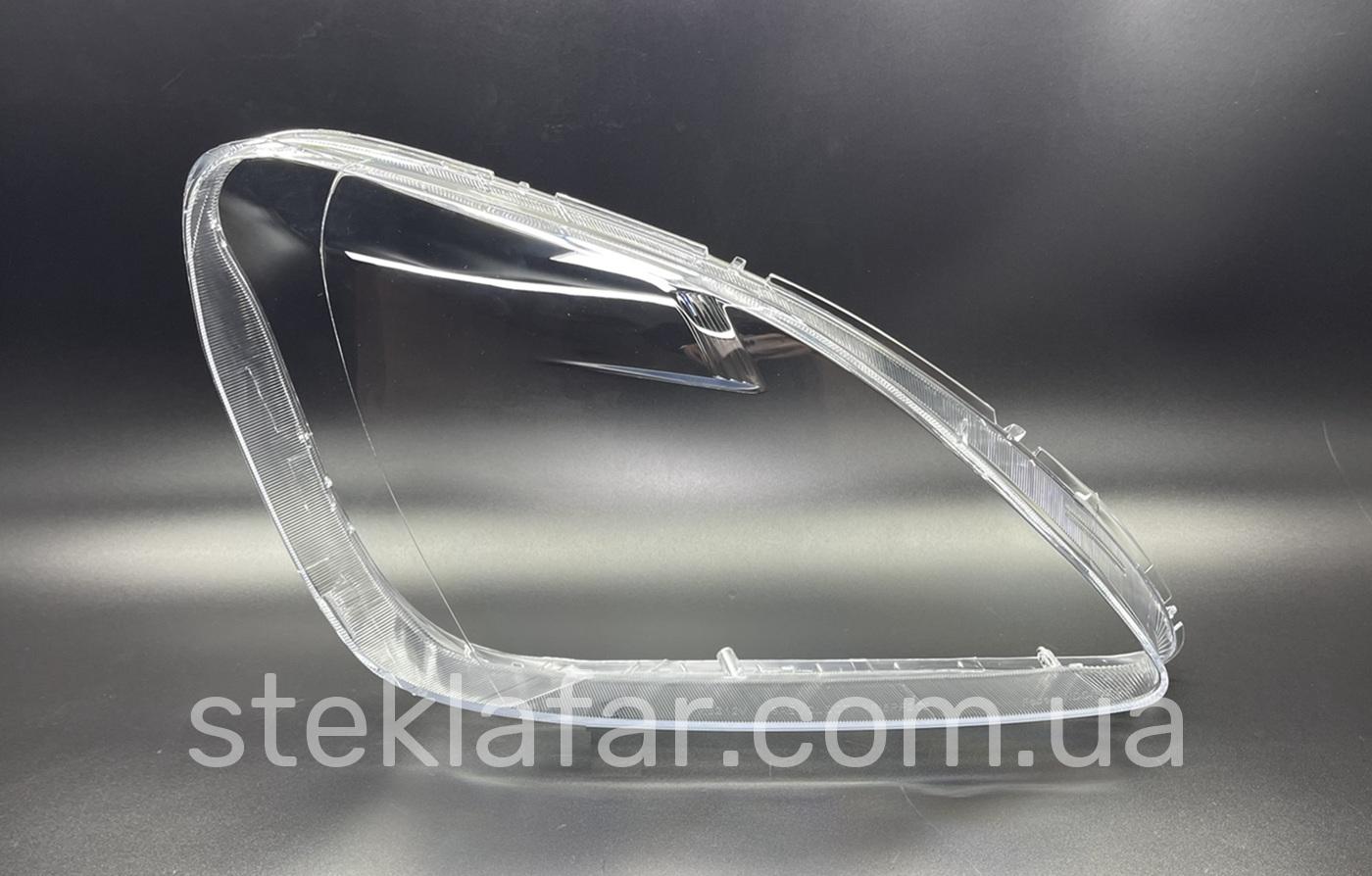 Стекло фары Honda CR-V RD (2002-2004)