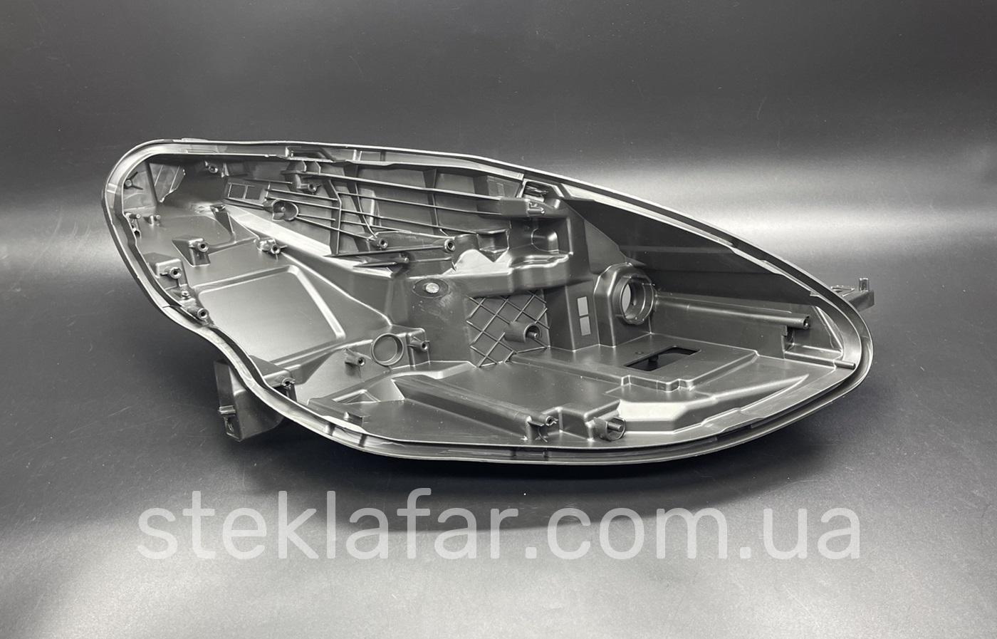 Корпус до фари Tesla Model Y (2019-2023) Hella