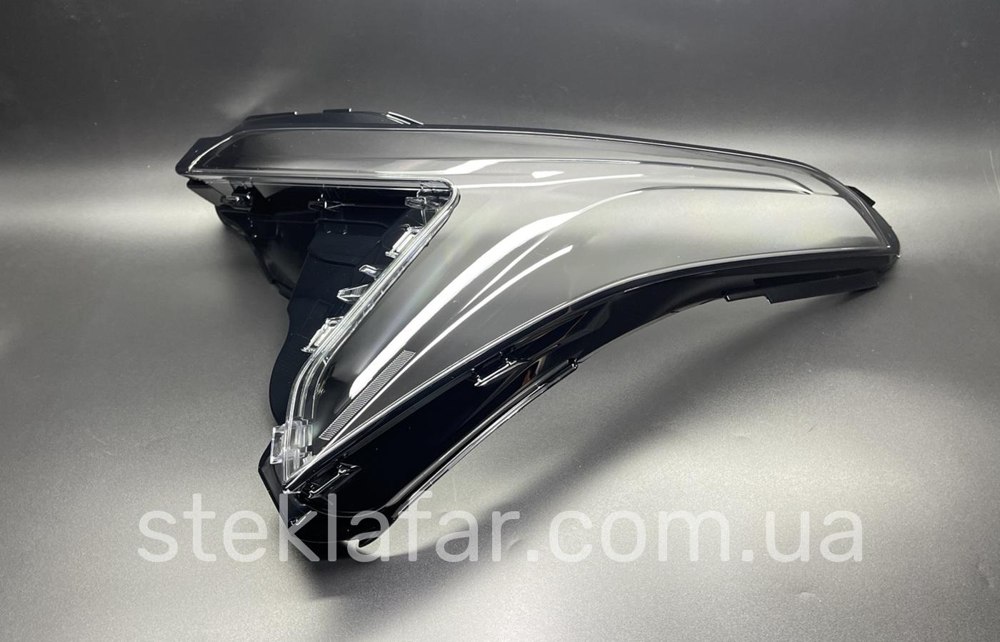 Стекло фары Cadillac CT6 (2019-2023)